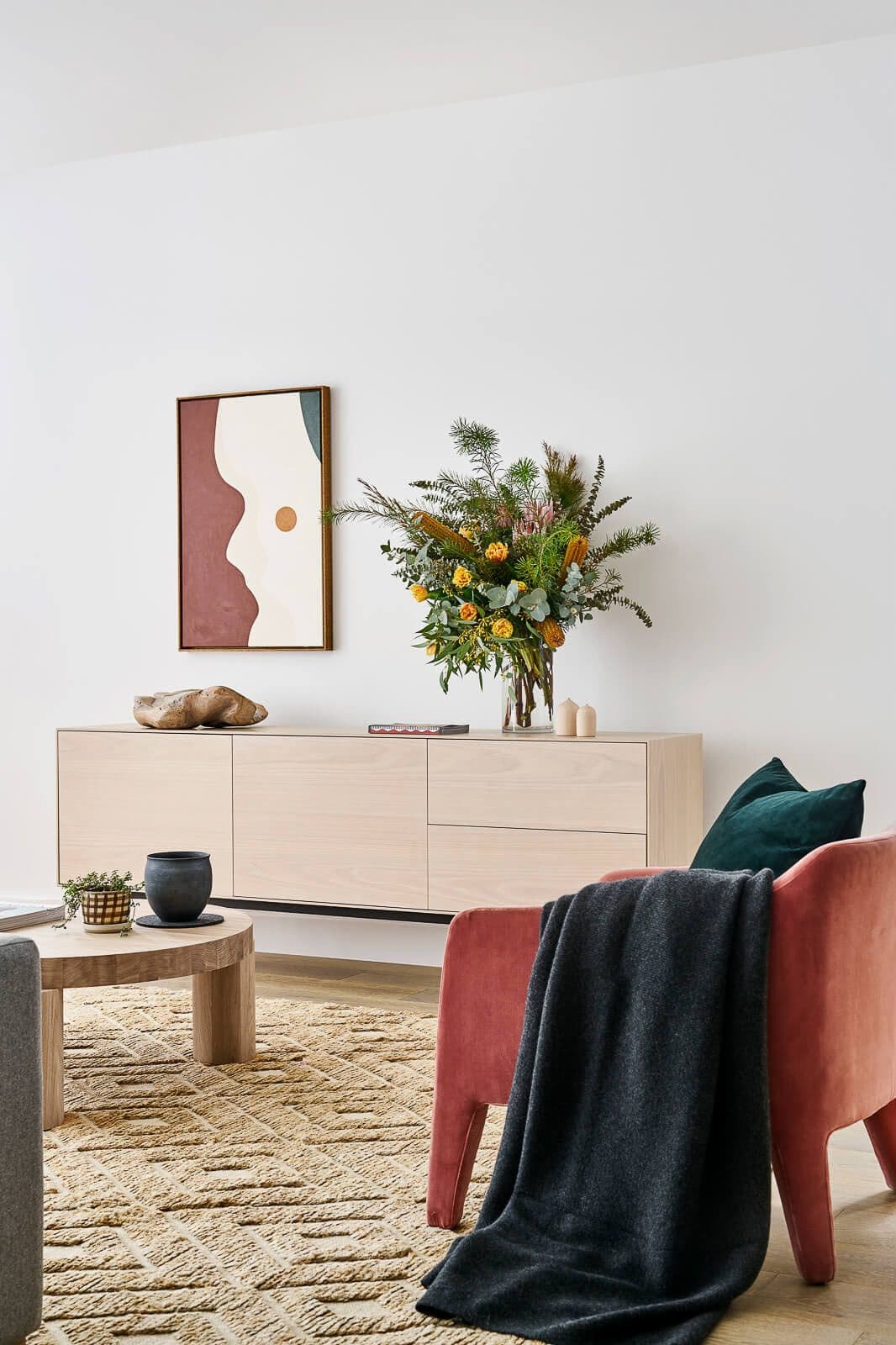 Sitting room with chair