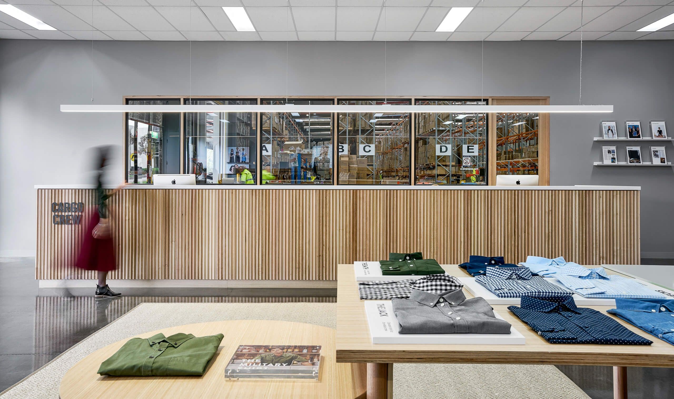 Cargo Crew reception counter